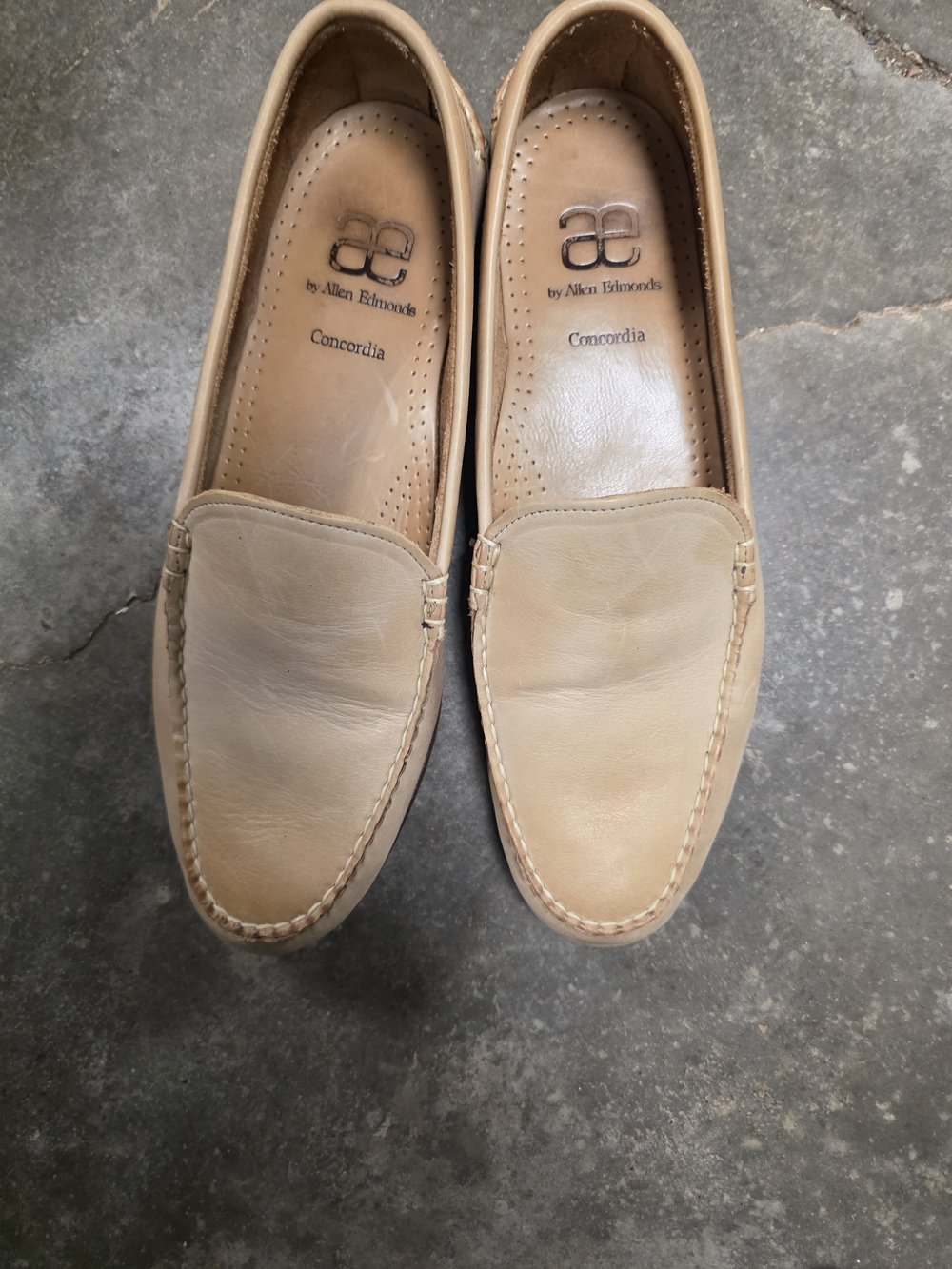 Allen Edmonds Concordia Leather Slip-On Loafers — Beige/Tan